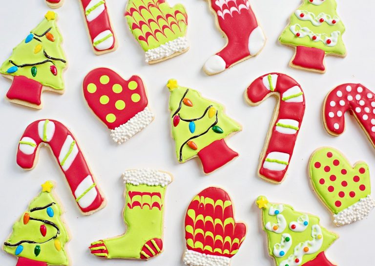 12 Christmas Treats You Can Make with the Kids