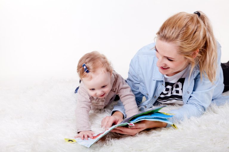Benefits of Reading to your Child at an Early Age